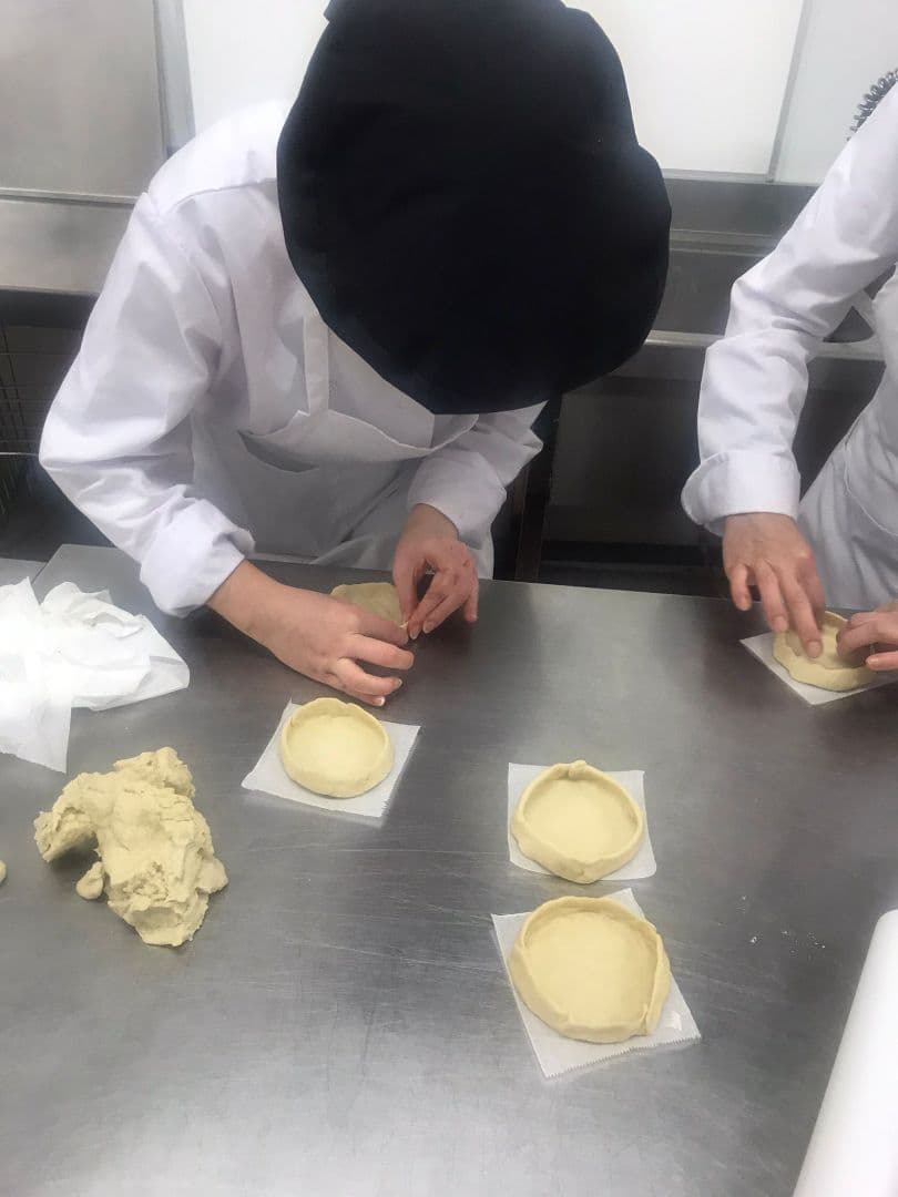 Aprende a elaborar un típico pastel de carne en Murcia